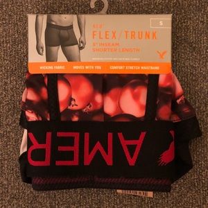 Men’s Small Boxer Briefs